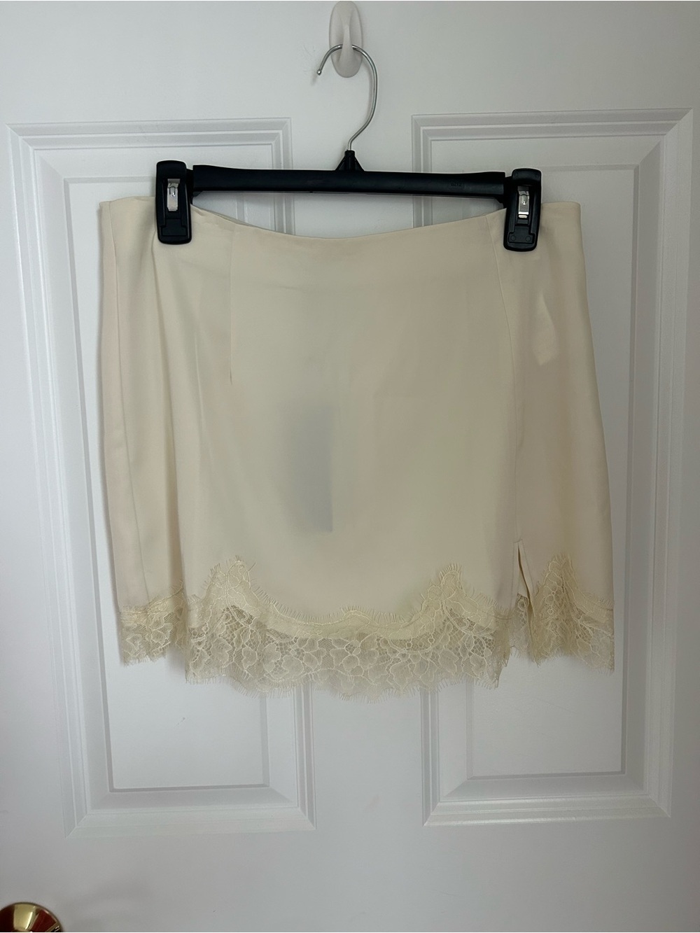 Brit the Label NWT Ivory Lace Trim Mini Skirt - Women's Skirt